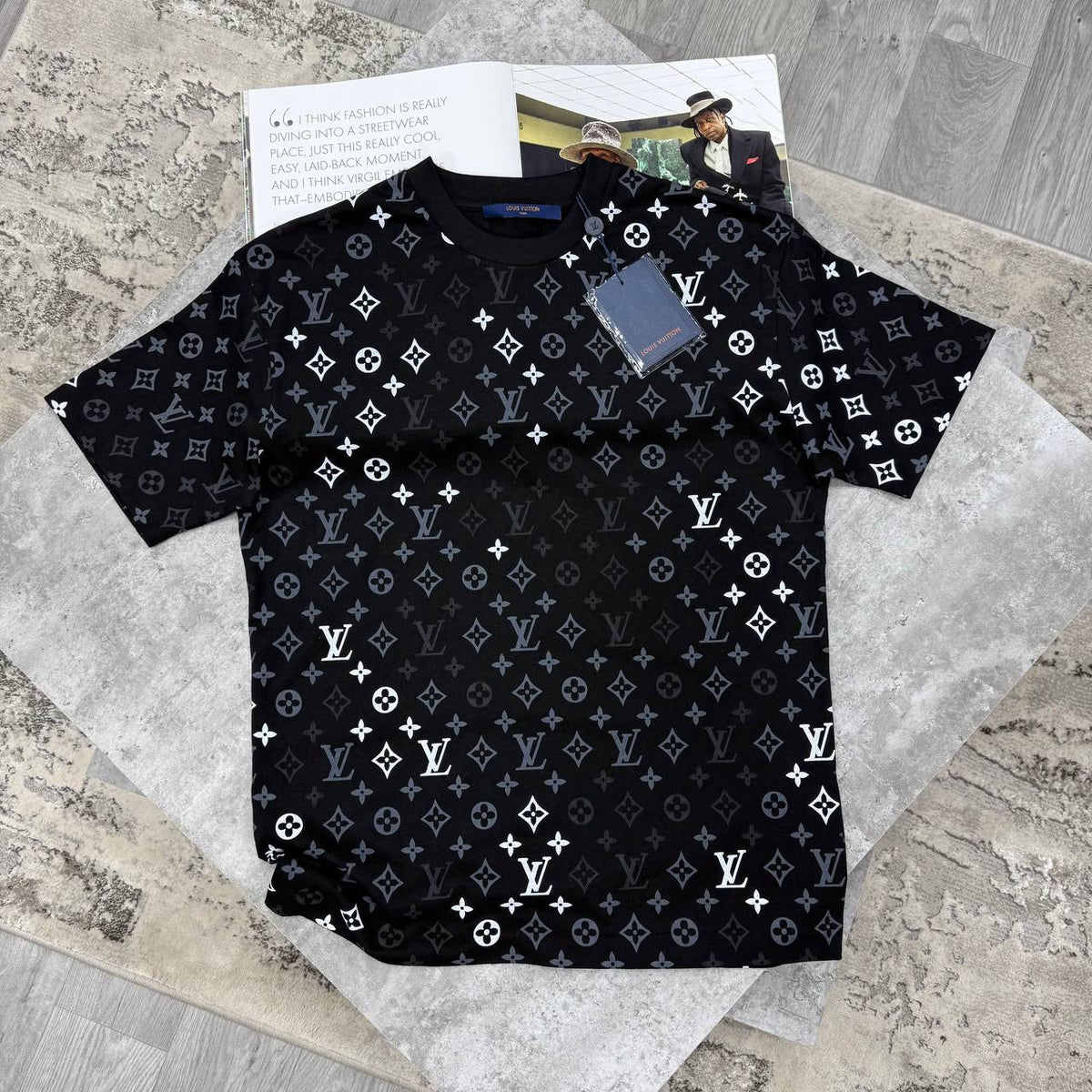 PREMIUM T SHIRT BLACK