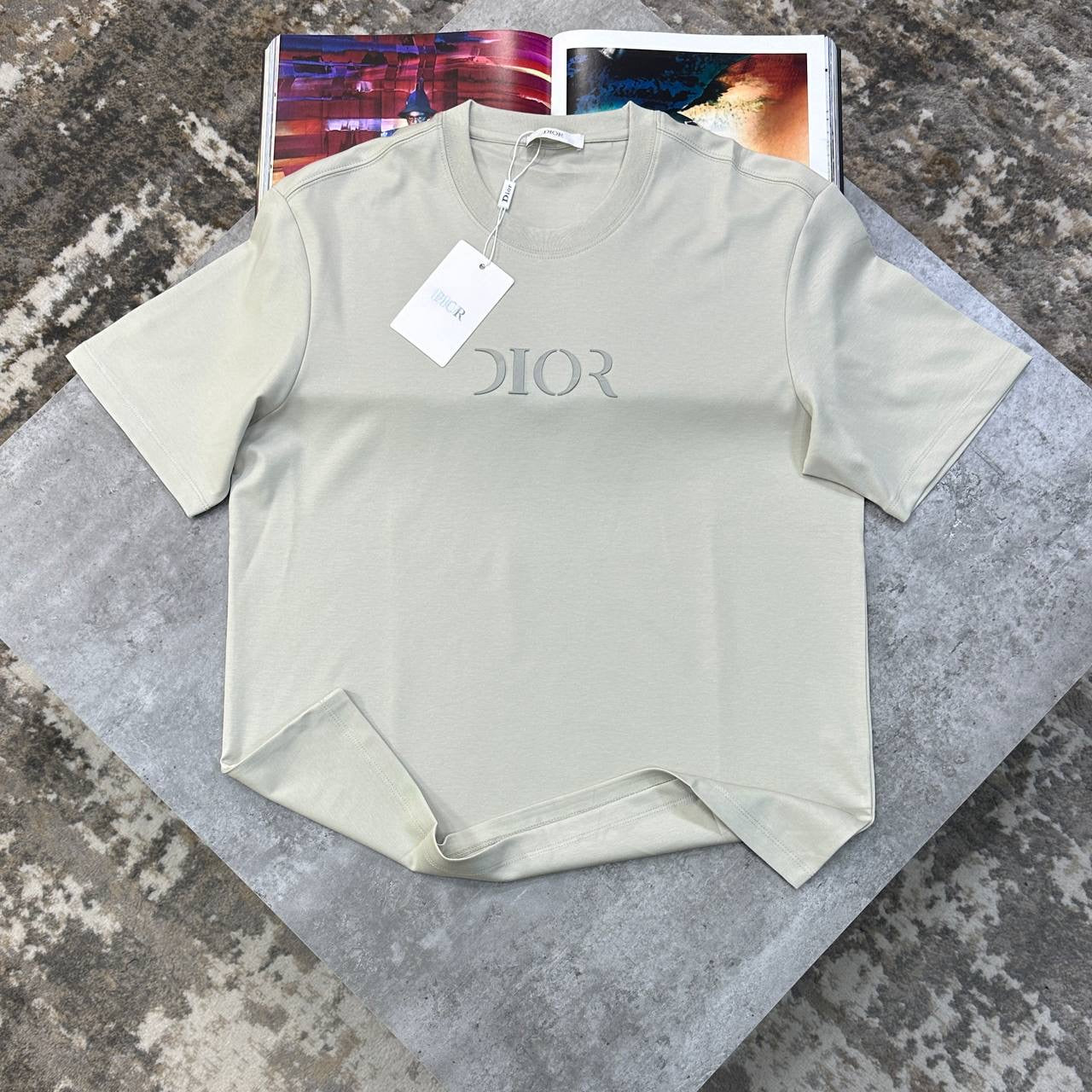 DESIGNER T SHIRT