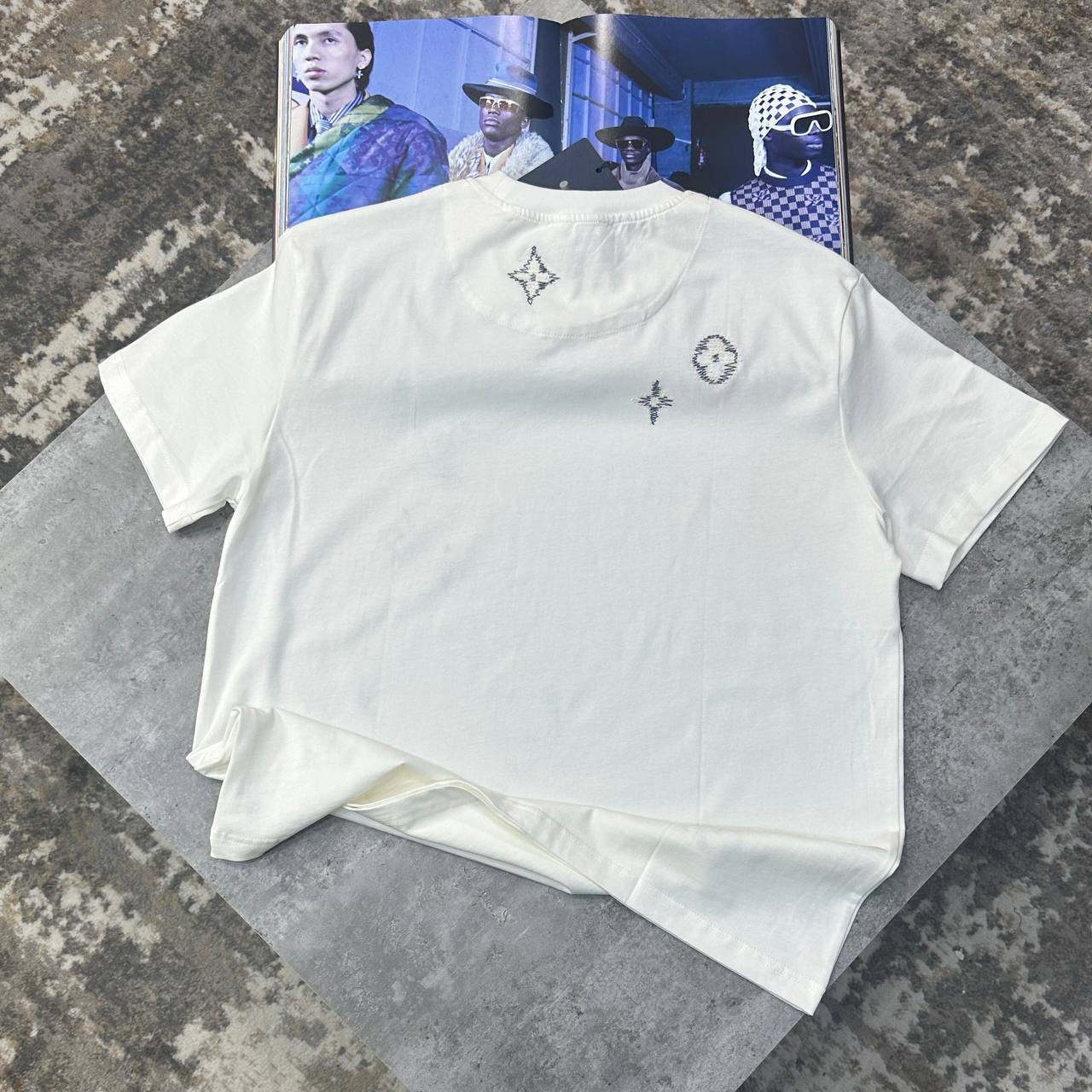 L-VEE T SHIRT
