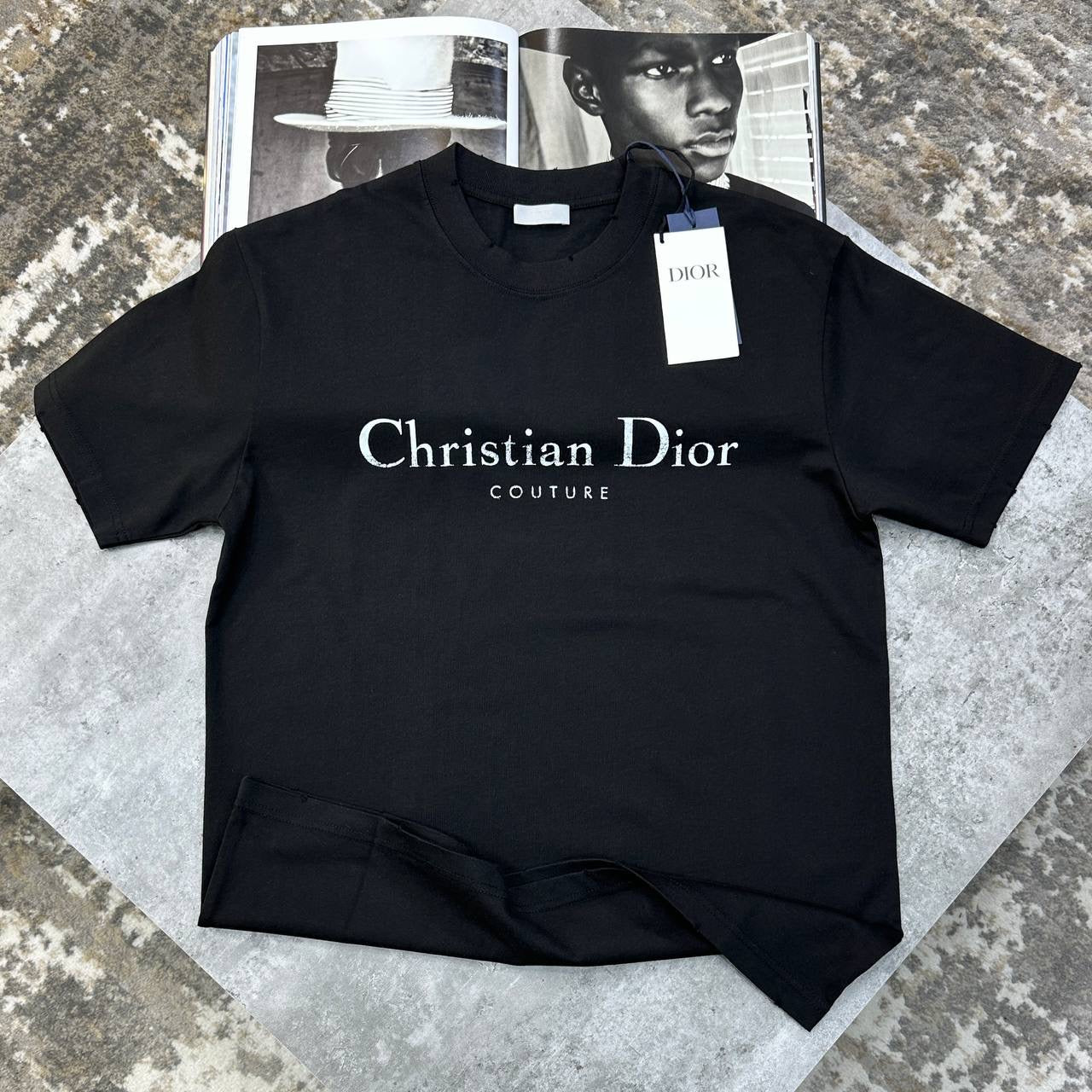 T SHIRT