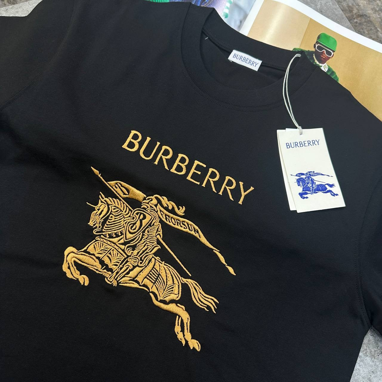 T SHIRT