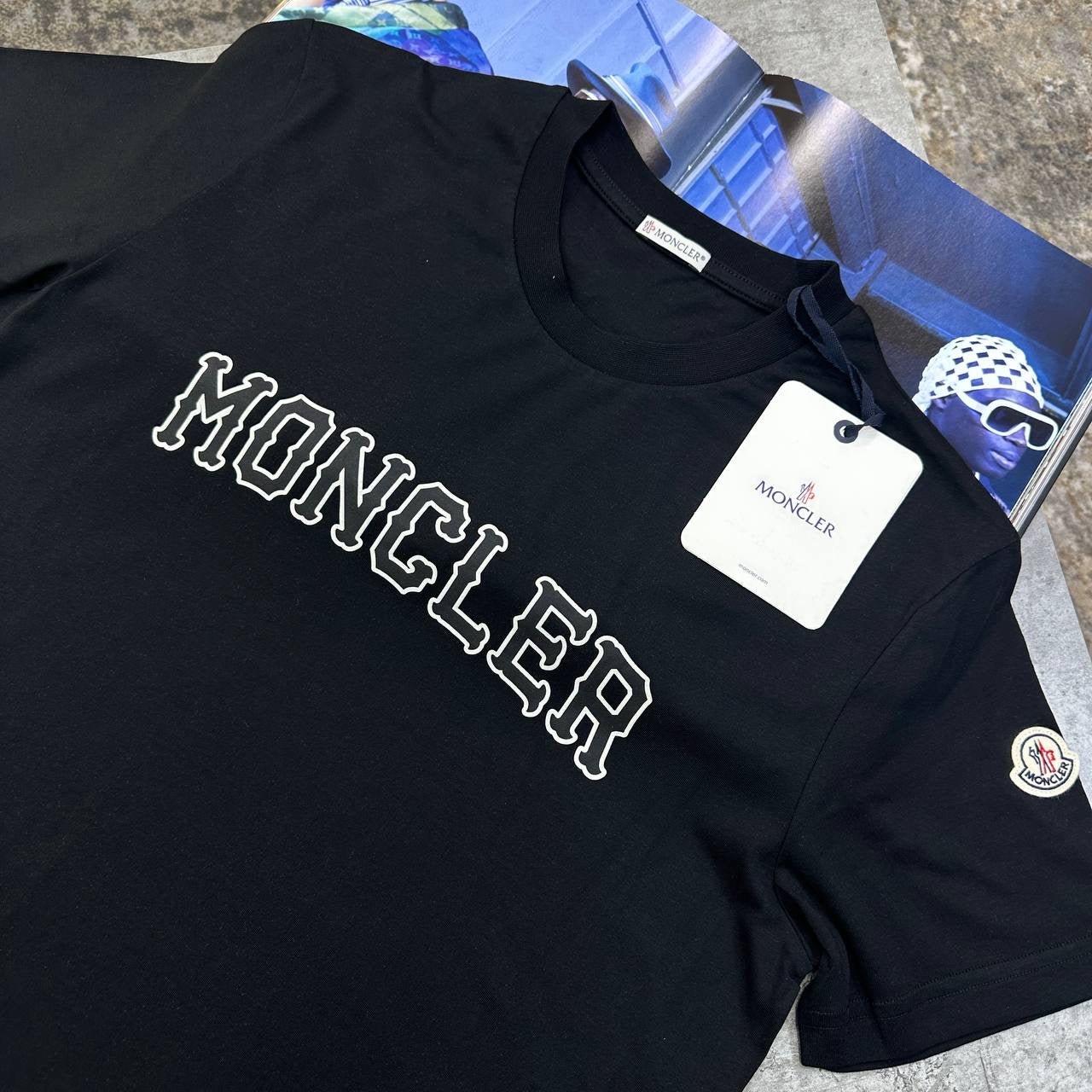 DESIGNER T SHIRT