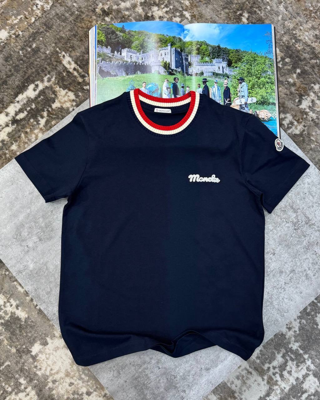 T SHIRT