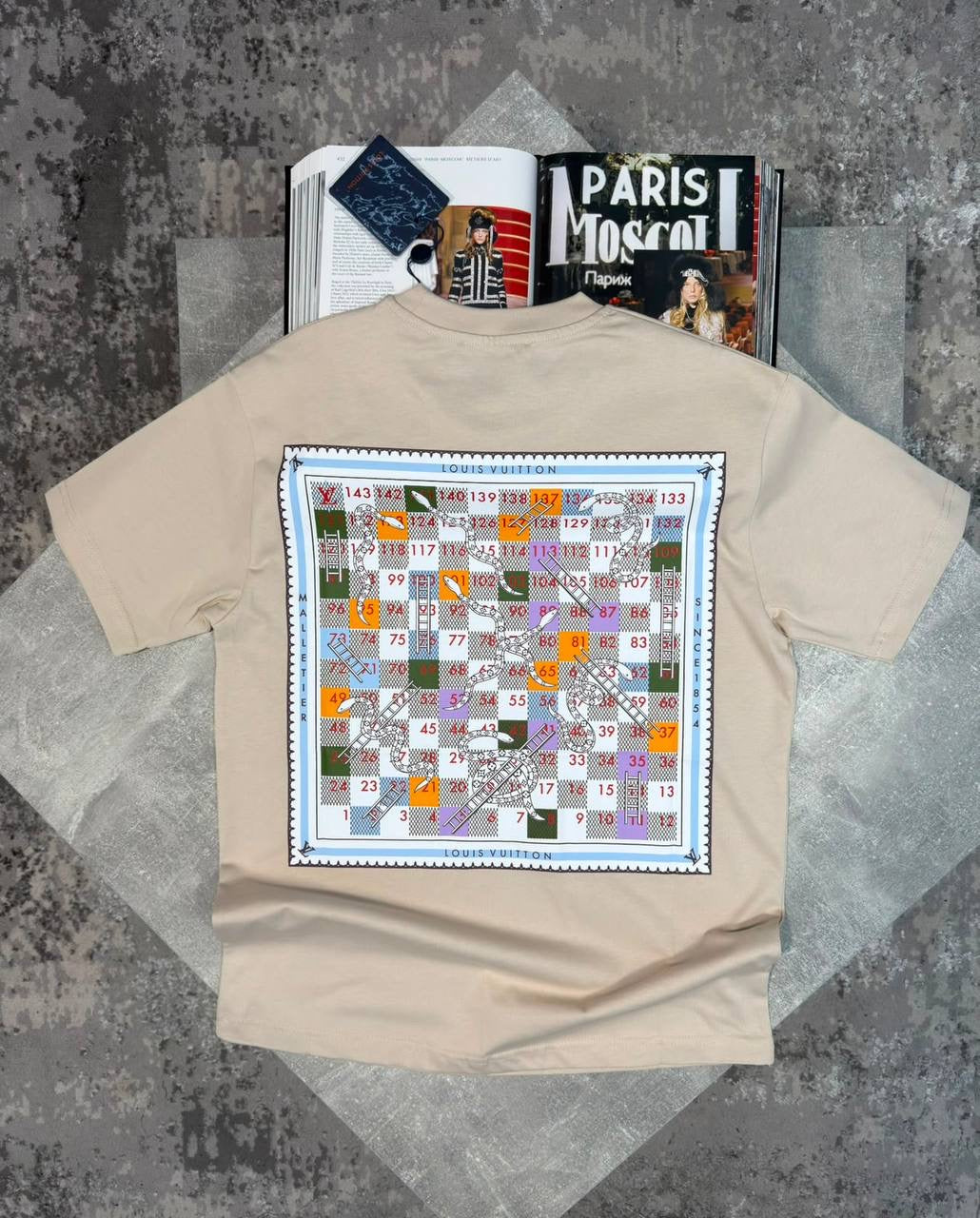 T SHIRT