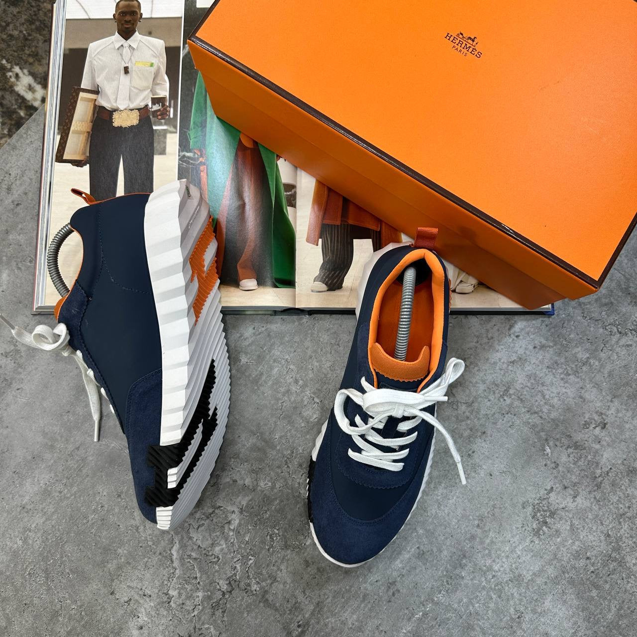 DESIGNER TRAINER
