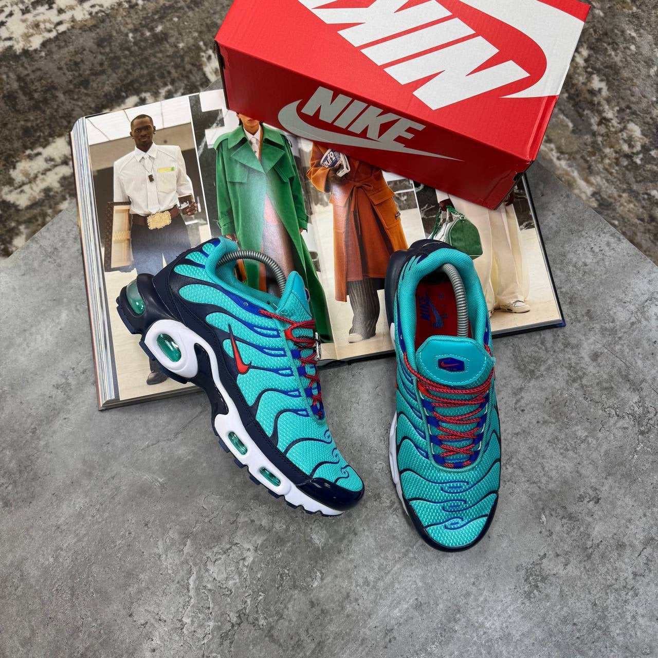 TRAINERS