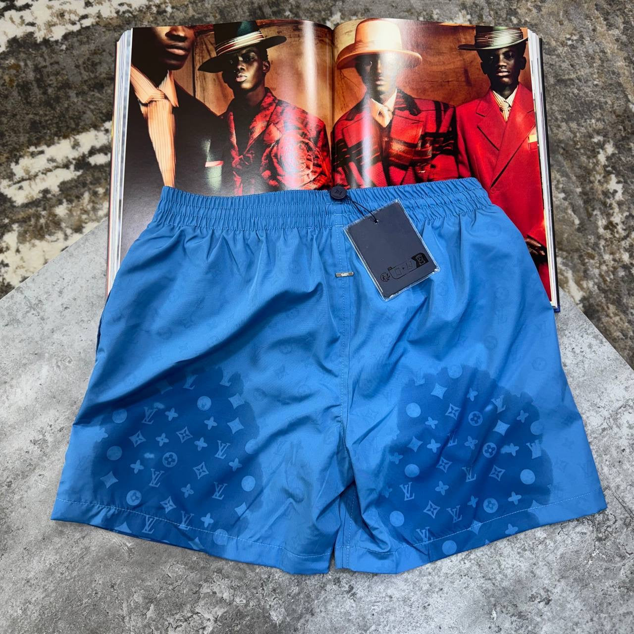 L-VEE SHORTS