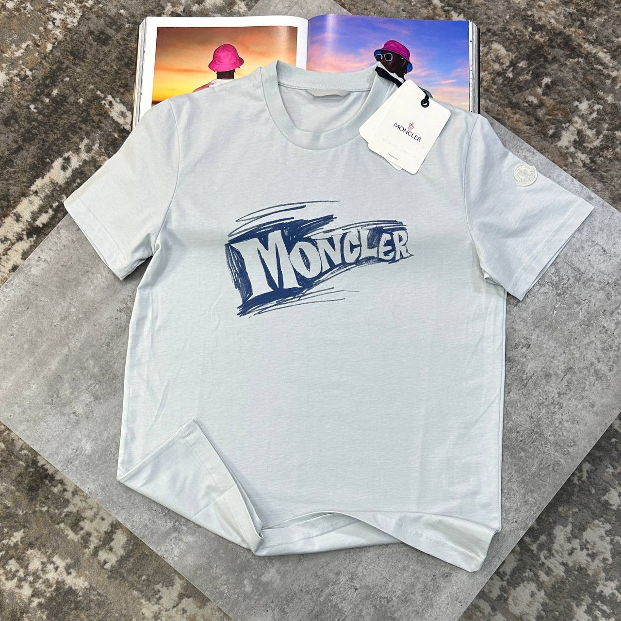DESIGNER T SHIRT