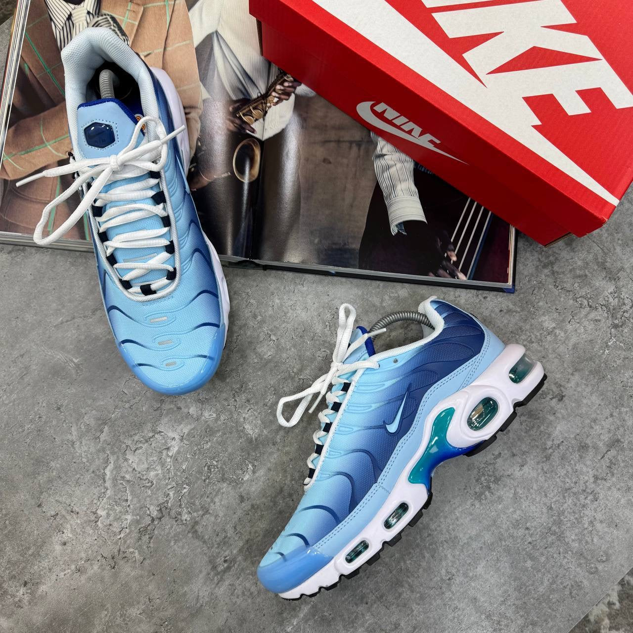 TRAINERS