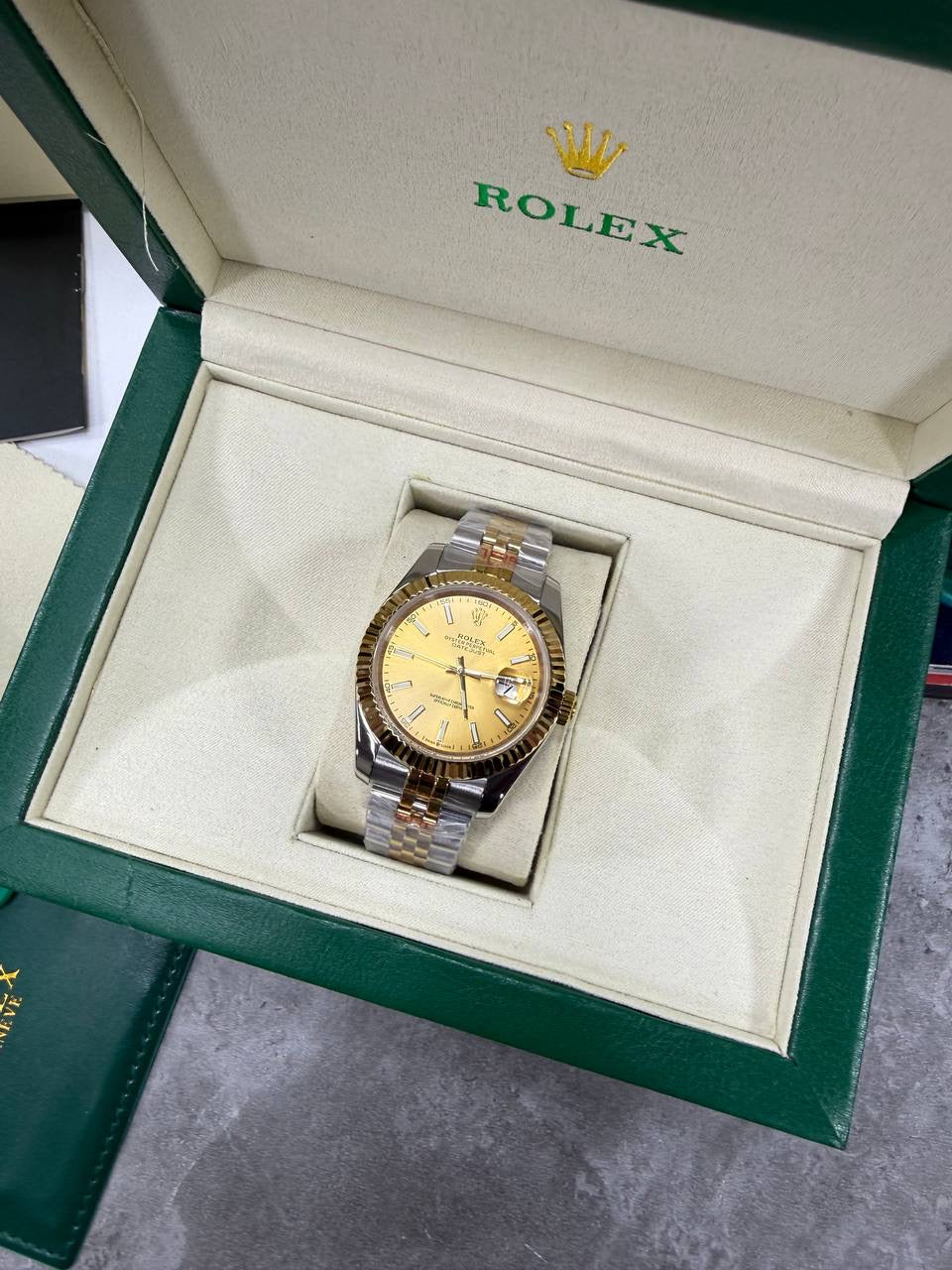 WATCH
