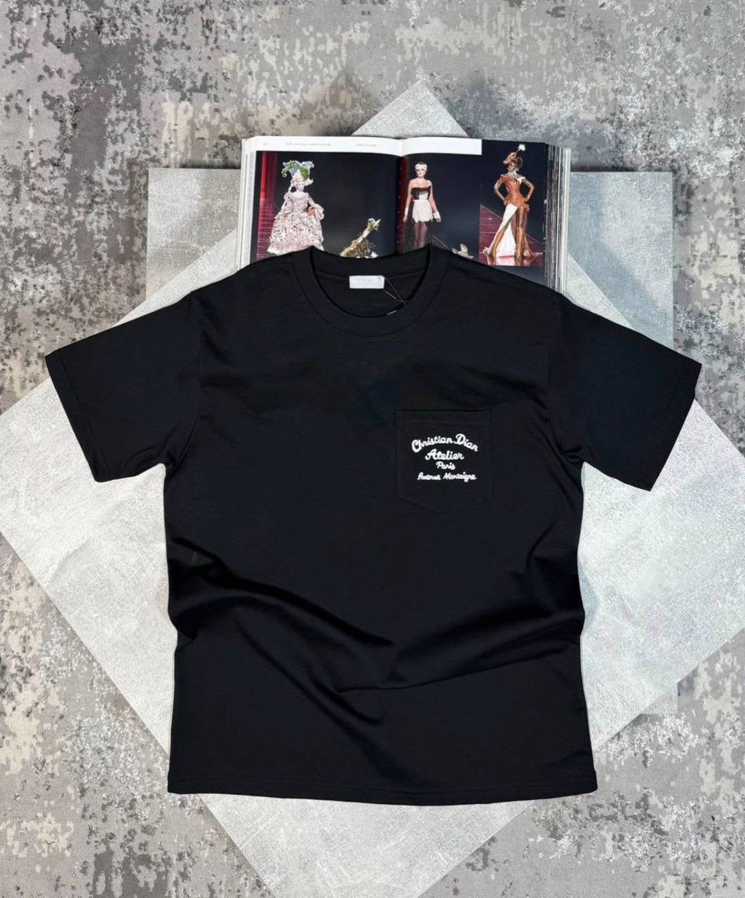 T SHIRT