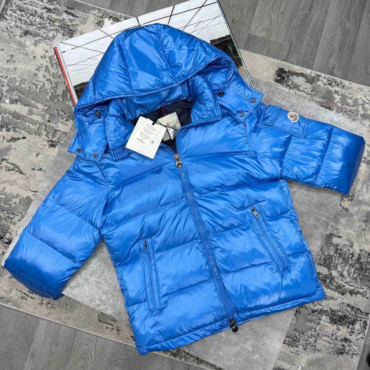 JACKET