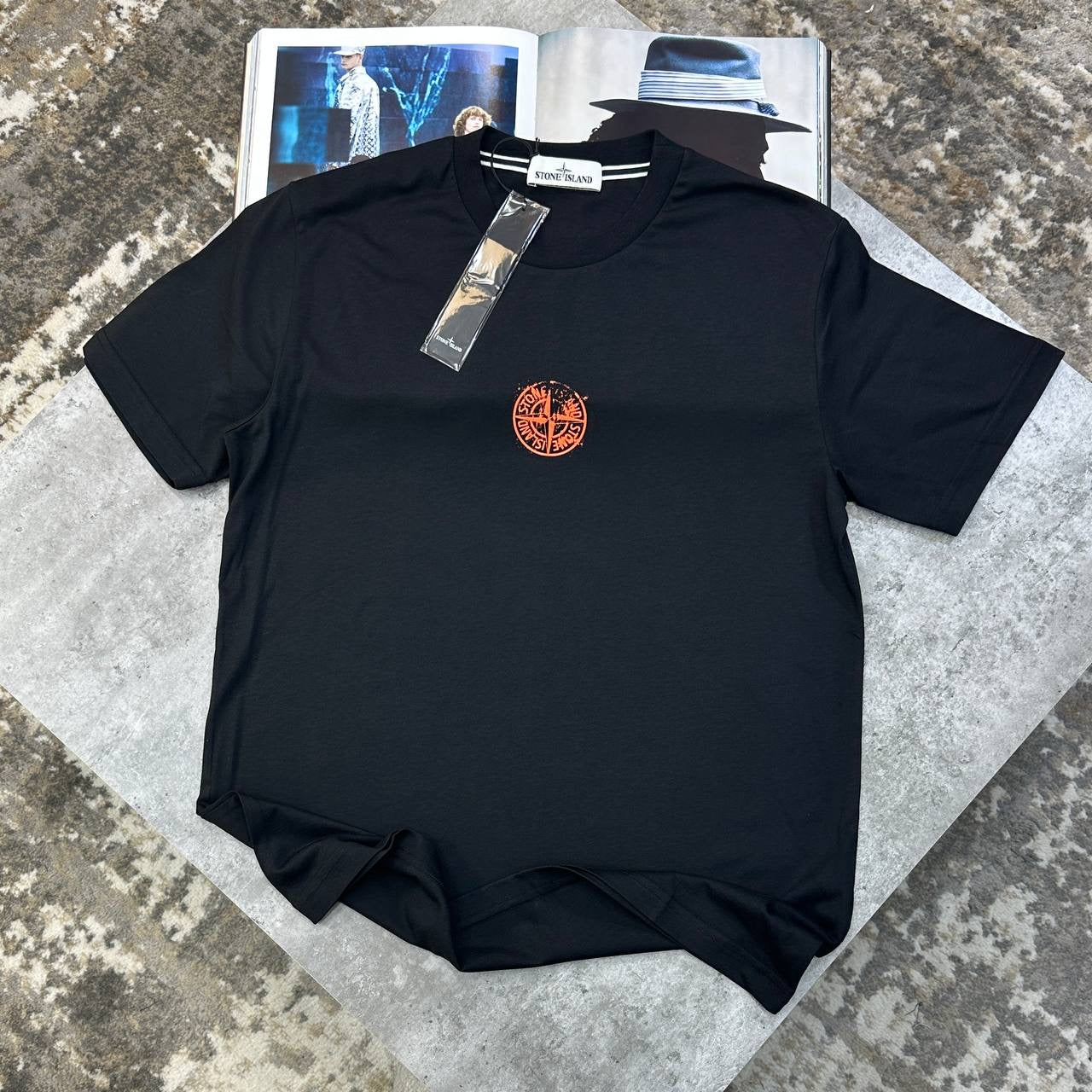 T SHIRT