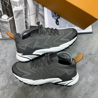 TRAINERS