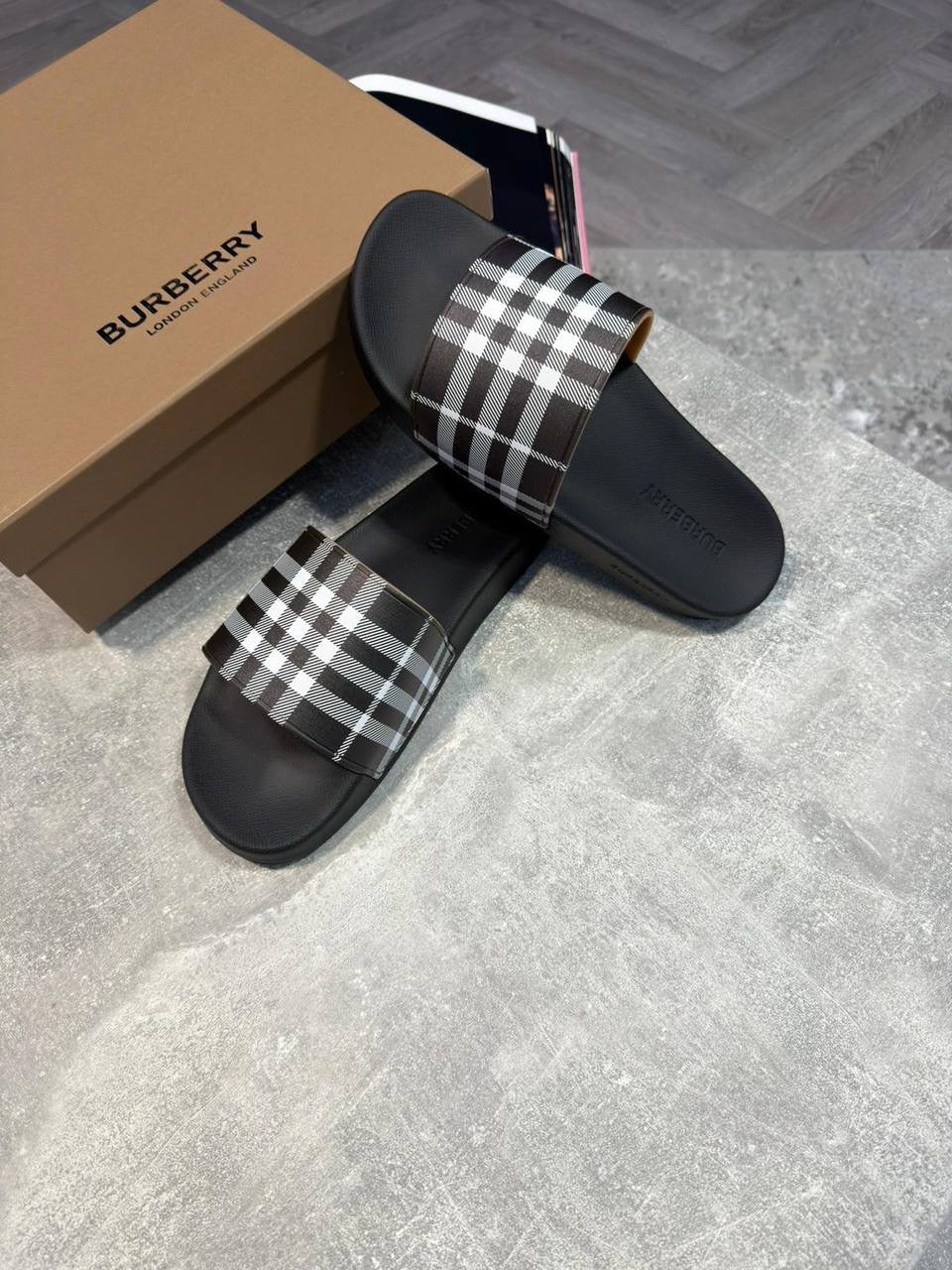 BRBRRY SLIDES