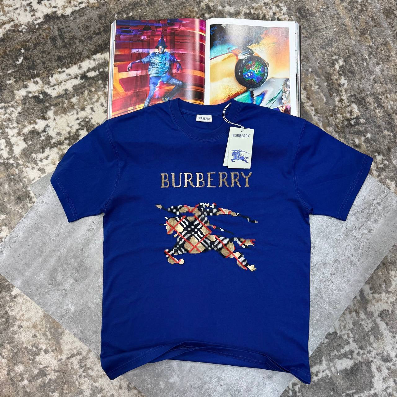 BRBRRY T SHIRT