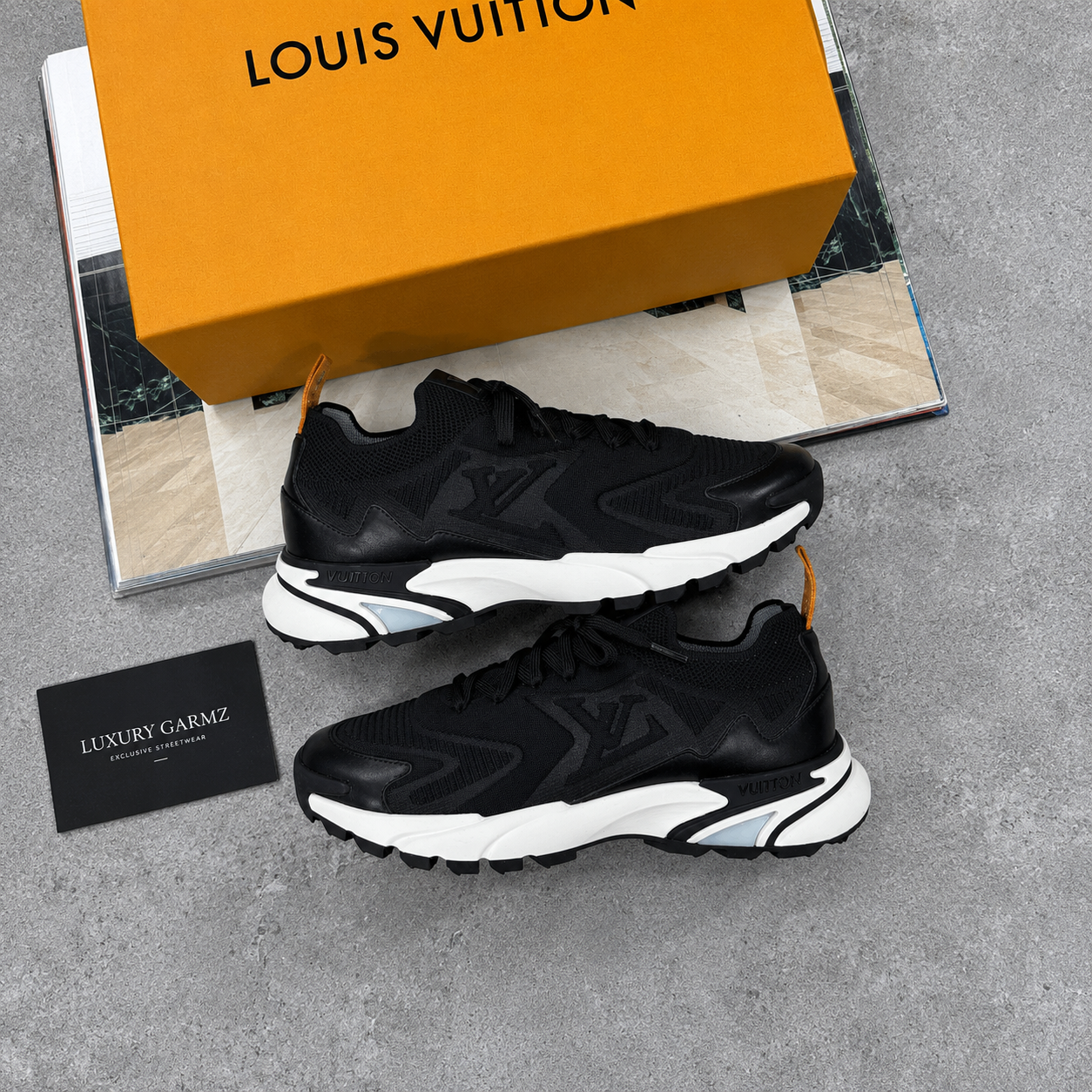 LV TACTIC BLACK & WHITE