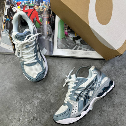 ASICS