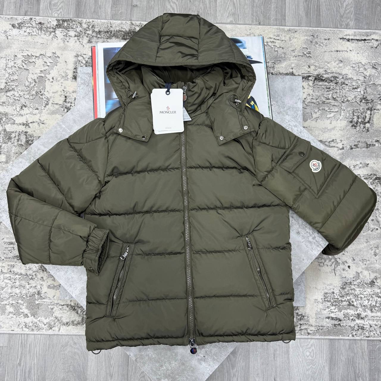 JACKET