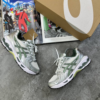 ASICS
