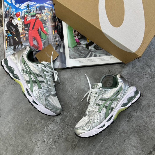ASICS