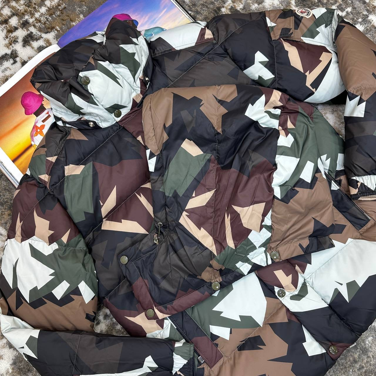 JACKET