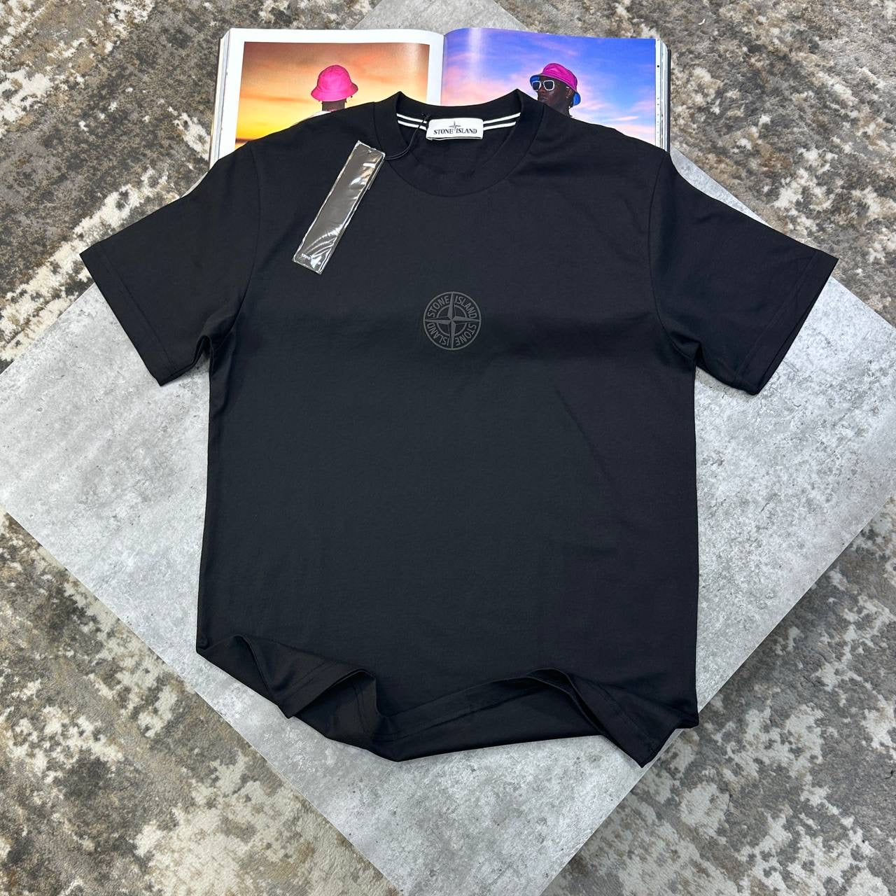 T SHIRT