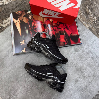 TRAINERS