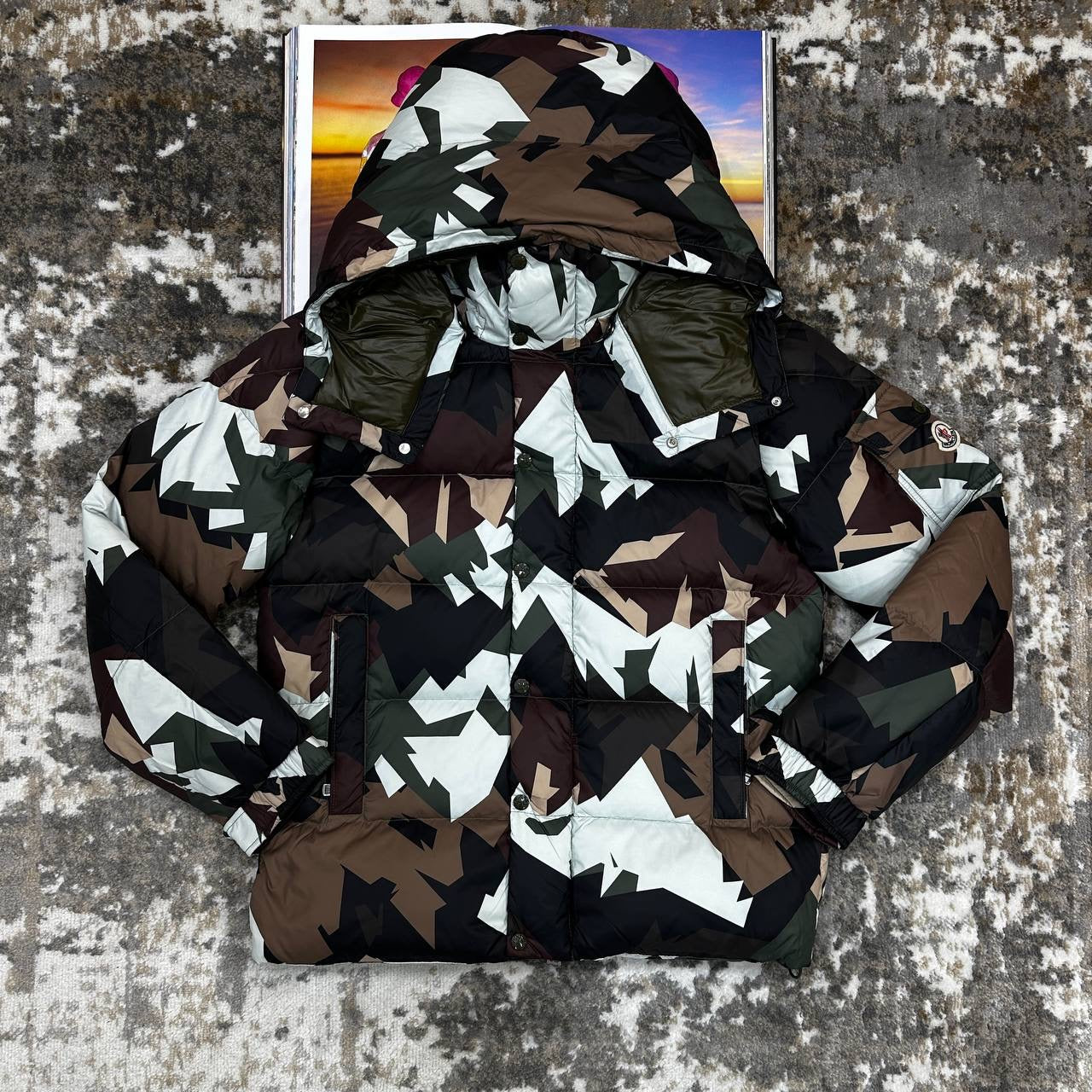 JACKET