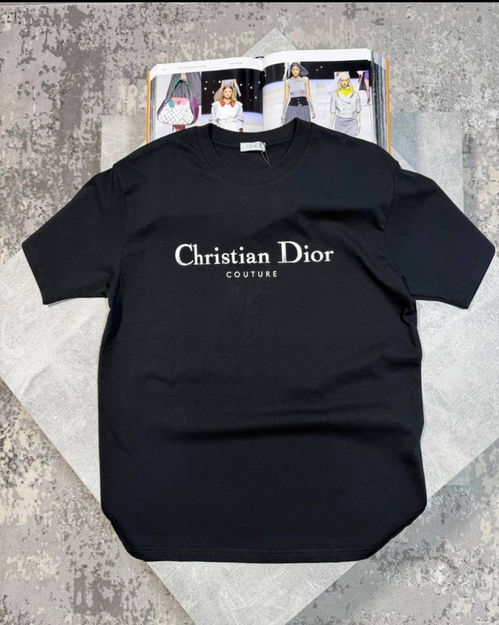 T SHIRT