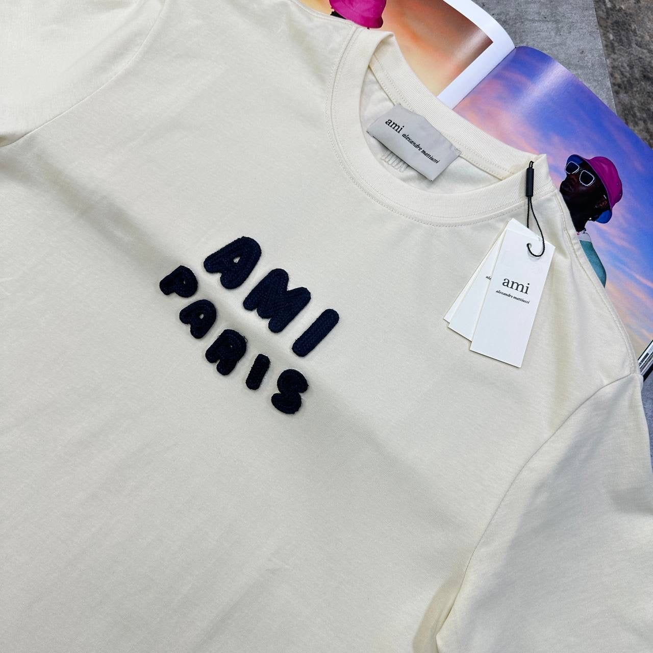 T SHIRT