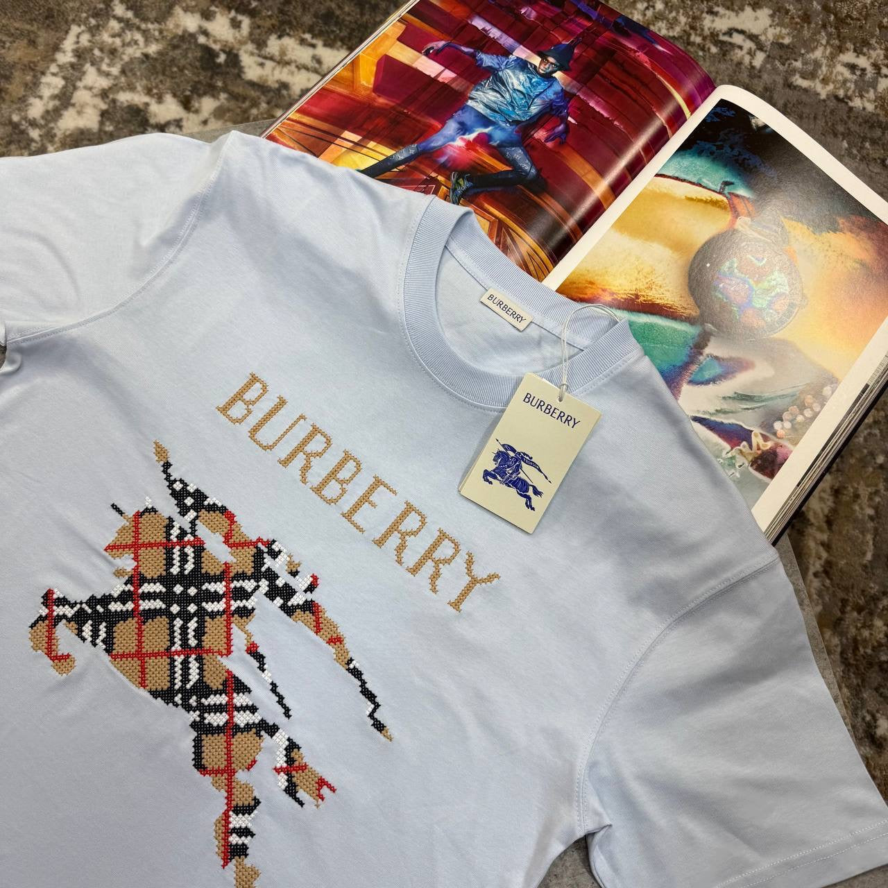 T SHIRT