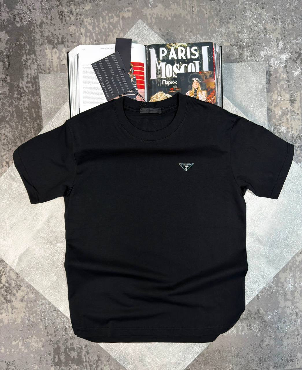 T SHIRT