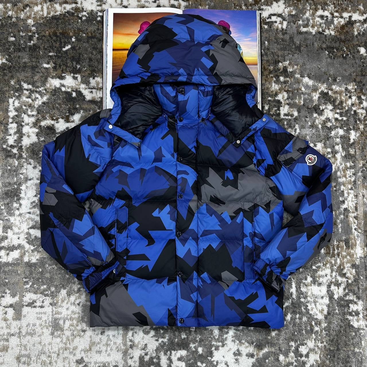 JACKET