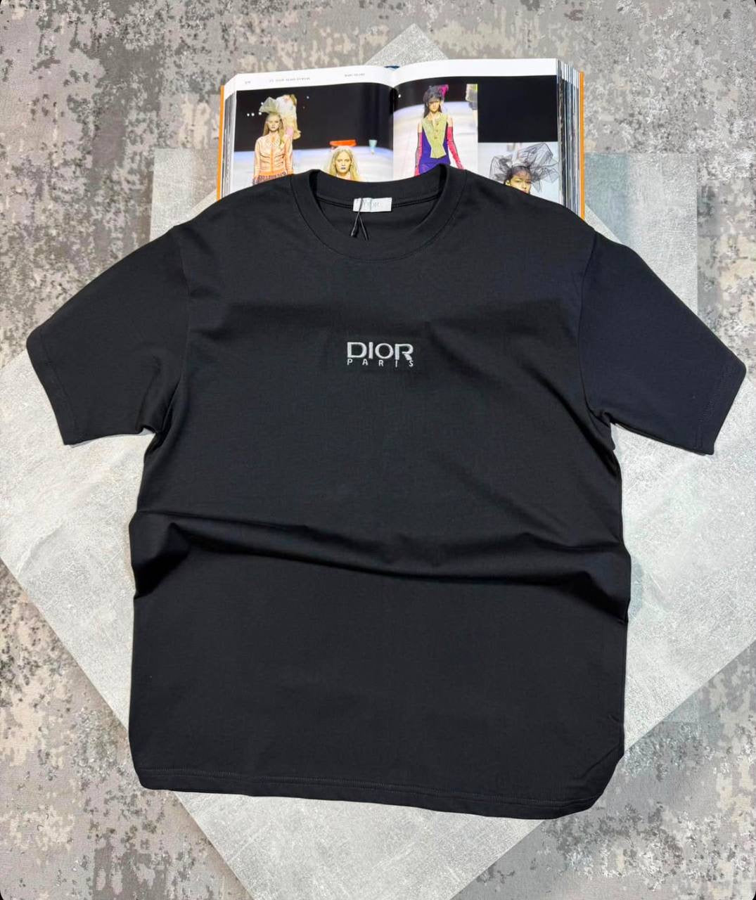 T SHIRT