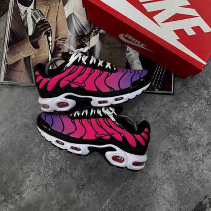 TRAINERS