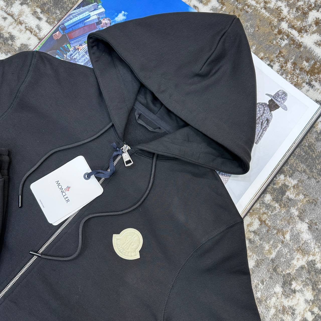 TRACKSUIT