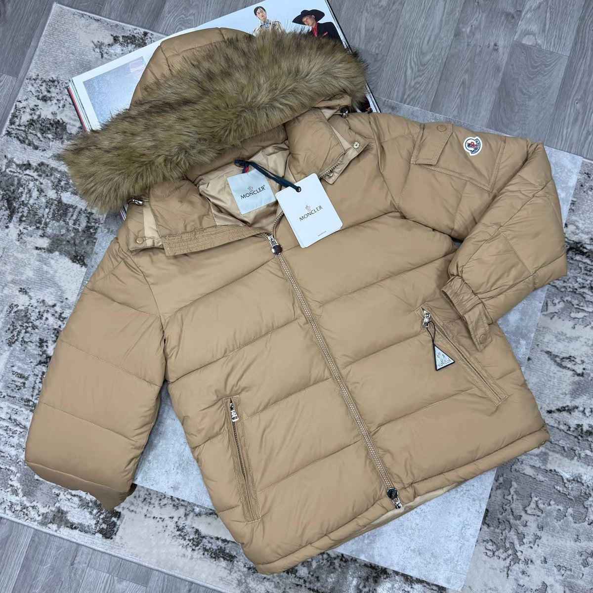 JACKET