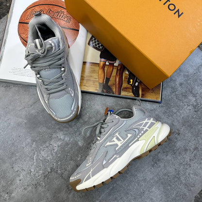 TRAINERS