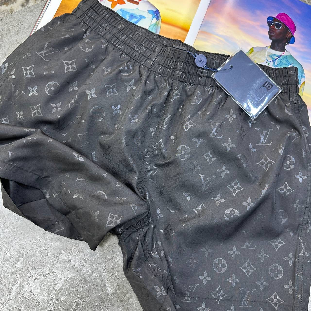 SHORTS