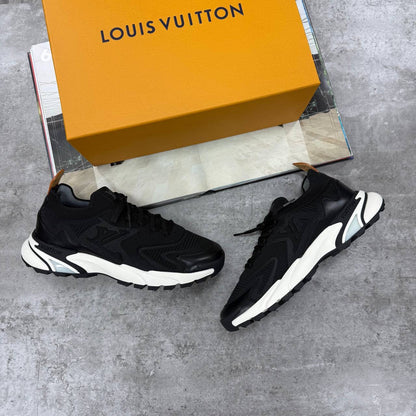 LV TACTIC BLACK & WHITE