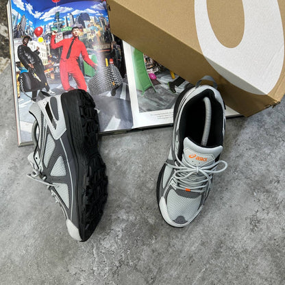 ASICS