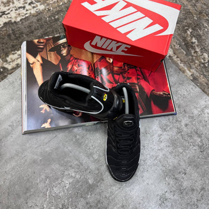 TRAINERS