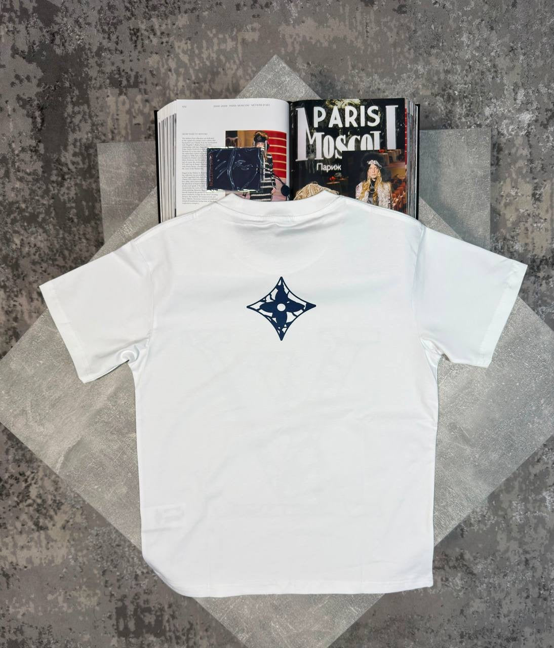 T SHIRT