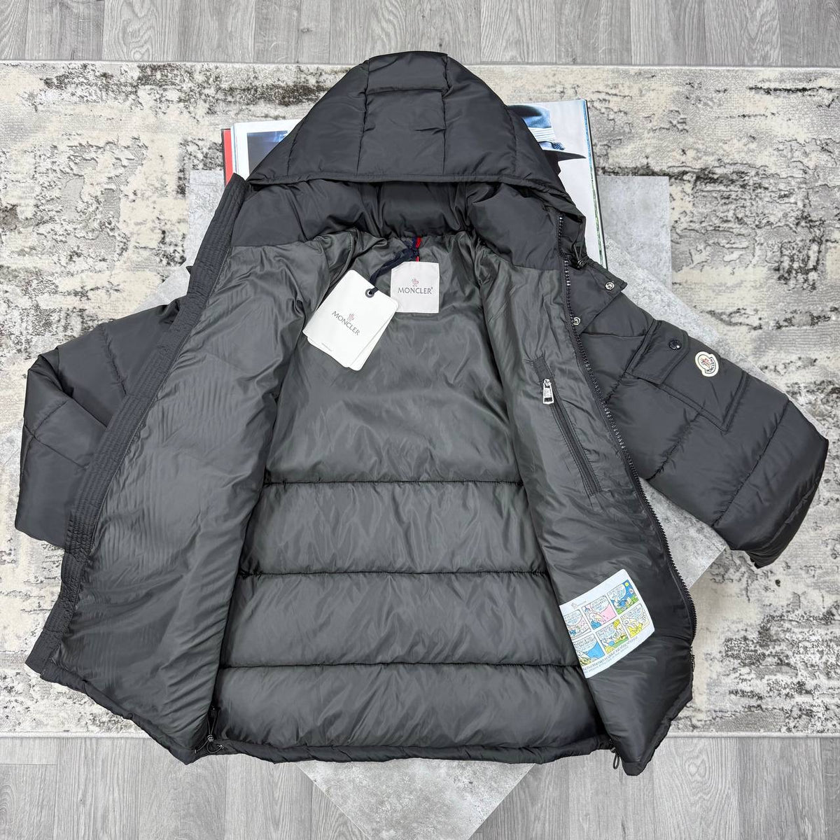 JACKET