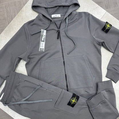TRACKSUIT