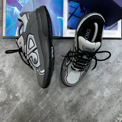 DESIGNER TRAINERS