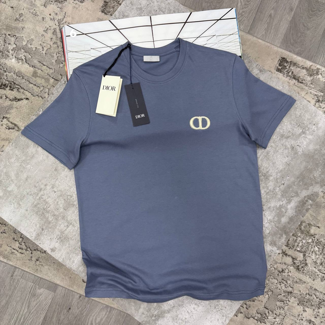 CD T SHIRT