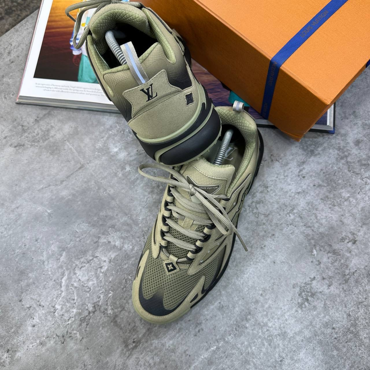 TRAINERS