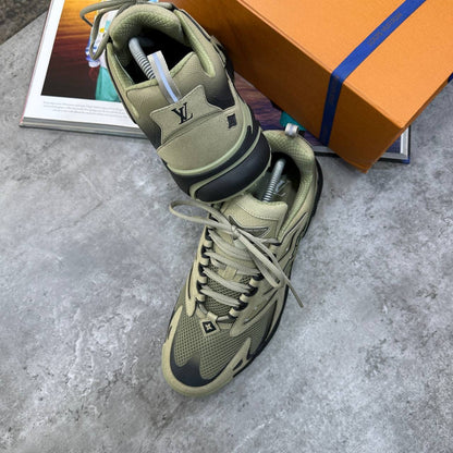 TRAINERS
